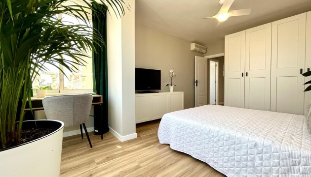 Herverkoop - Herenhuis - Orihuela