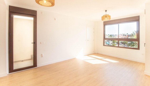 Resale - Apartment - Orihuela Costa - Villamartín