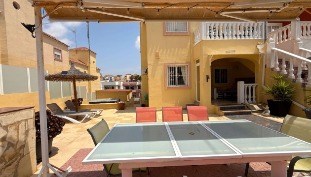 Resale - Apartment - Orihuela Costa - El Galan