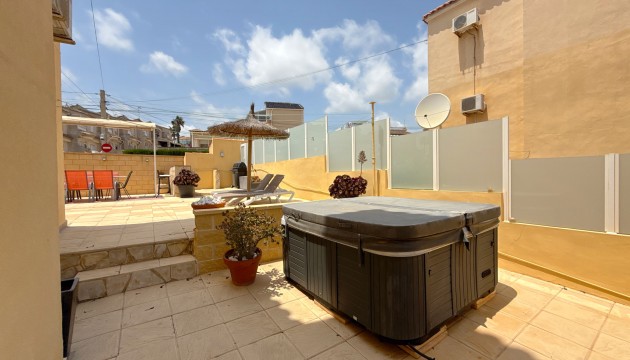 Resale - Apartment - Orihuela Costa - El Galan