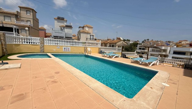 Resale - Apartment - Orihuela Costa - El Galan