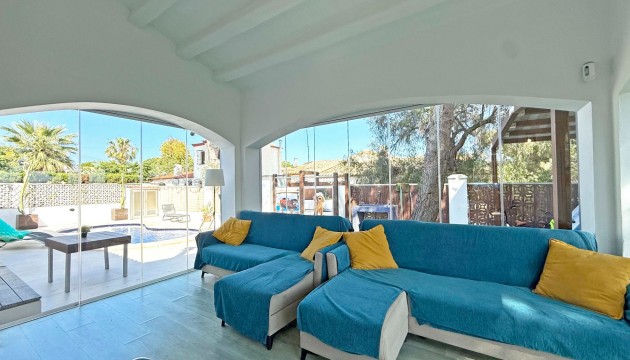 Wiederverkauf - Detached Villa - Orihuela Costa - Punta Prima