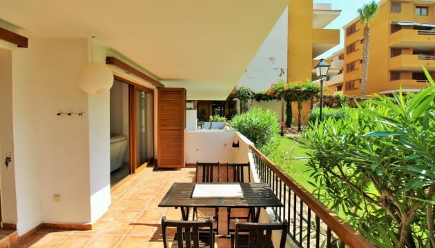 Перепродажа - Квартира - Orihuela Costa - Punta Prima