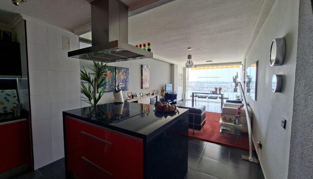 Resale - Apartment - Torrevieja - El Acequión - Los Náufragos