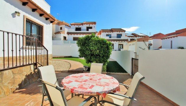 Resale - Detached Villa - Orihuela Costa - Villamartín