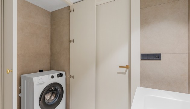 Wiederverkauf - Apartment - Alicante