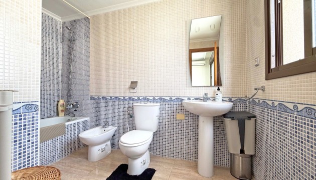 Resale - Apartment - Torrevieja