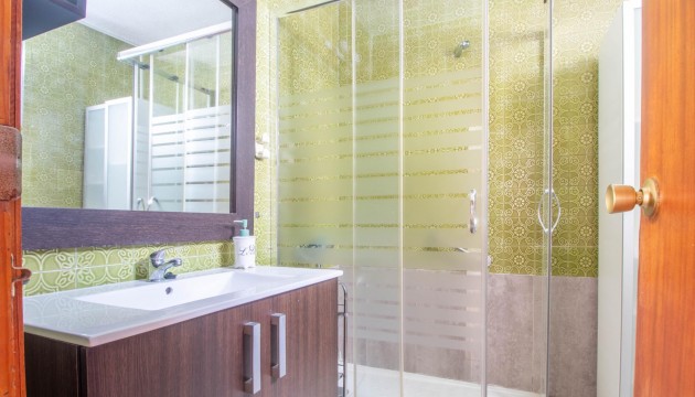 Resale - Apartment - Torrevieja - El Acequión - Los Náufragos