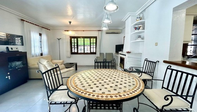 Resale - Detached Villa - Orihuela Costa - La Zenia