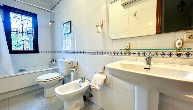 Resale - Detached Villa - Orihuela Costa - La Zenia