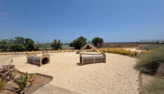 Resale - Apartment - Cartagena - La Manga del Mar Menor