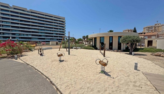 Resale - Apartment - Cartagena - La Manga del Mar Menor