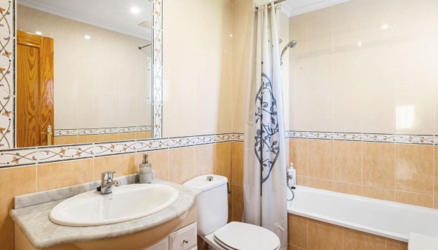 Resale - Apartment - Orihuela Costa - Dehesa de campoamor