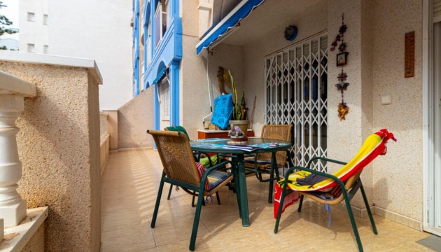 Resale - Apartment - Torrevieja - Playa de los Locos