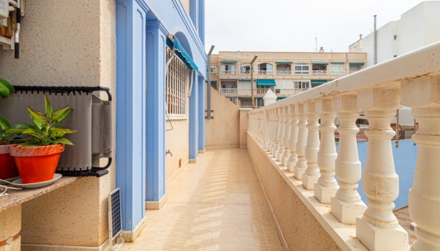 Resale - Apartment - Torrevieja - Playa de los Locos