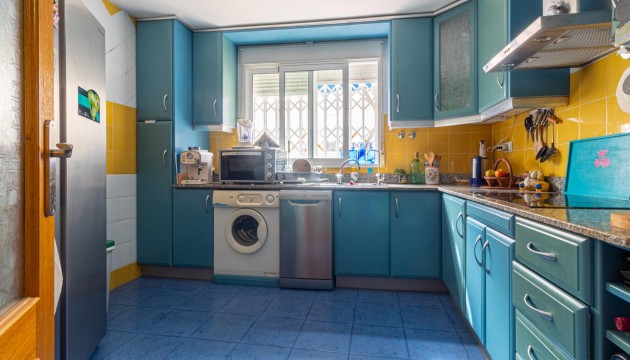 Resale - Apartment - Torrevieja - Playa de los Locos