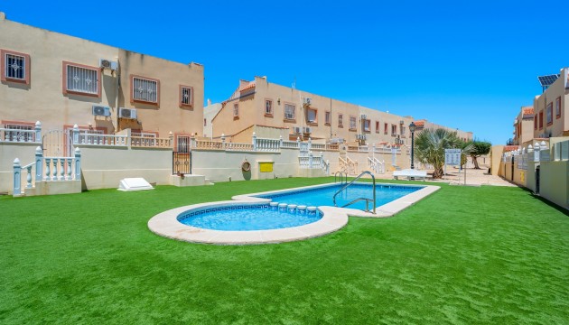 Resale - Townhouse - Orihuela Costa - La Zenia