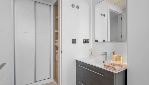 Resale - Apartment - Orihuela Costa - Los Dolses