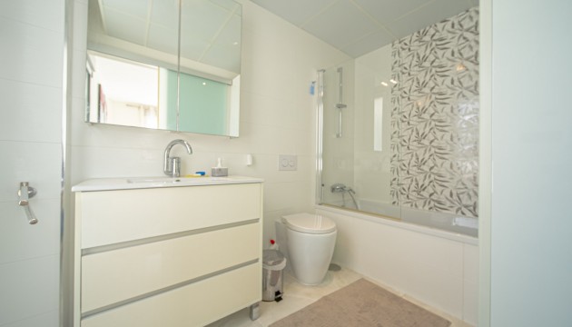 Herverkoop - Detached Villa - Orihuela Costa - Lomas de Cabo Roig