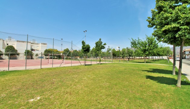 Begagnad - Radhus - Los Desamparados