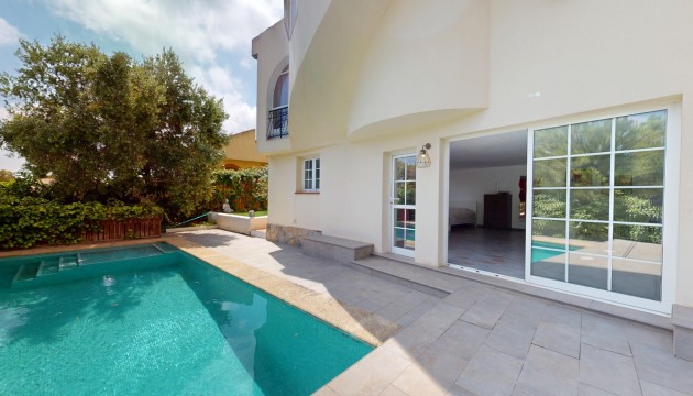 Resale - Detached Villa - Orihuela Costa - La Zenia