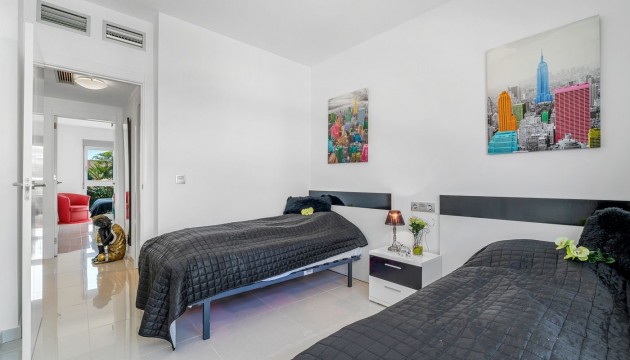 Resale - Bungalow - Orihuela Costa - Punta Prima