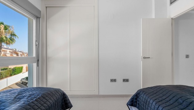 Resale - Bungalow - Orihuela Costa - Punta Prima