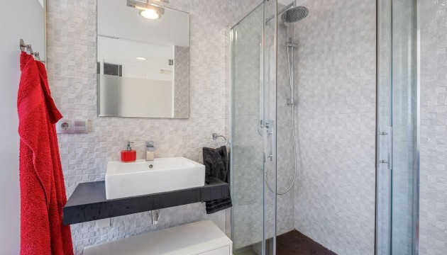 Resale - Bungalow - Orihuela Costa - Punta Prima