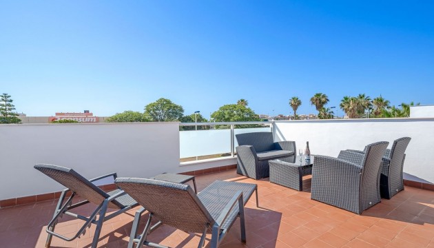 Resale - Bungalow - Orihuela Costa - Punta Prima
