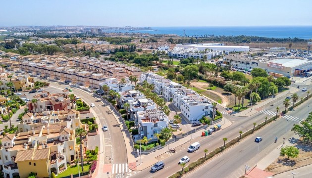 Resale - Bungalow - Orihuela Costa - Punta Prima