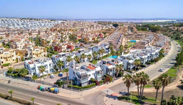 Resale - Bungalow - Orihuela Costa - Punta Prima