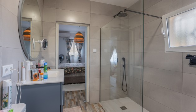 Herverkoop - Country House - Albatera