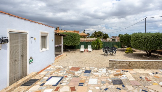 Herverkoop - Country House - Albatera