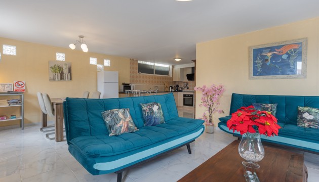 Herverkoop - Country House - Albatera