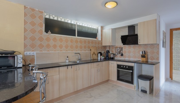 Herverkoop - Country House - Albatera