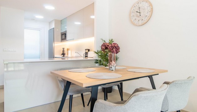 Resale - Apartment - Orihuela Costa - Playa Flamenca