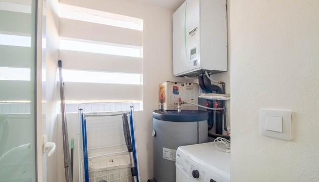 Resale - Apartment - Orihuela Costa - Playa Flamenca