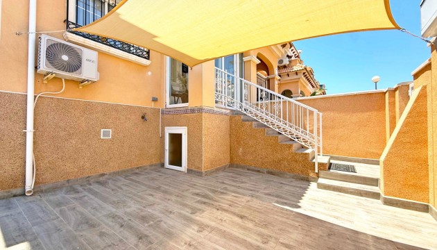 Resale - Townhouse - Orihuela Costa - Villamartín