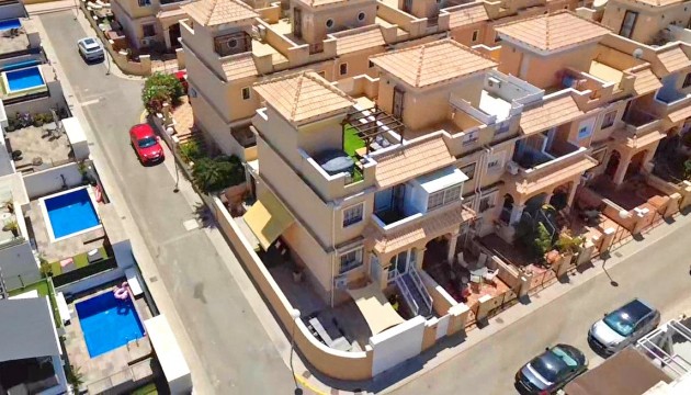 Resale - Townhouse - Orihuela Costa - Villamartín