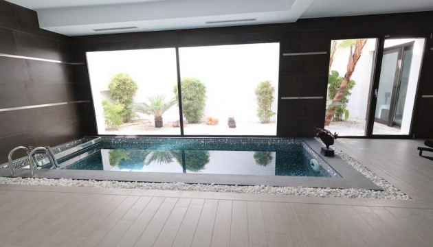 Перепродажа - отдельная вилла - Jávea