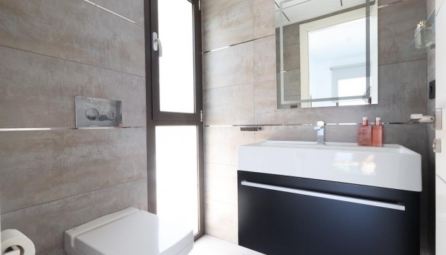 Перепродажа - отдельная вилла - Jávea