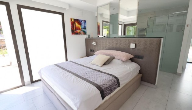 Перепродажа - отдельная вилла - Jávea