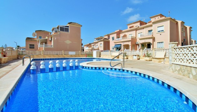 Resale - Townhouse - Orihuela Costa - Playa Flamenca