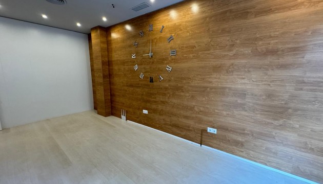 Videresalg - Kommersiell - Guardamar del Segura