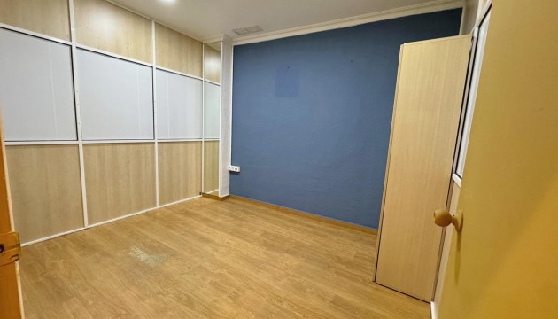 Videresalg - Kommersiell - Guardamar del Segura