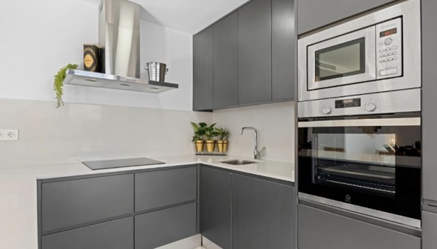 Reventa - Chalet Independiente - San Miguel de Salinas