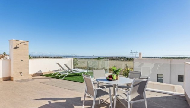 Reventa - Chalet Independiente - San Miguel de Salinas