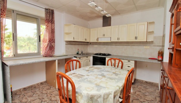 Resale - Commercial - Orihuela Costa - Villamartín