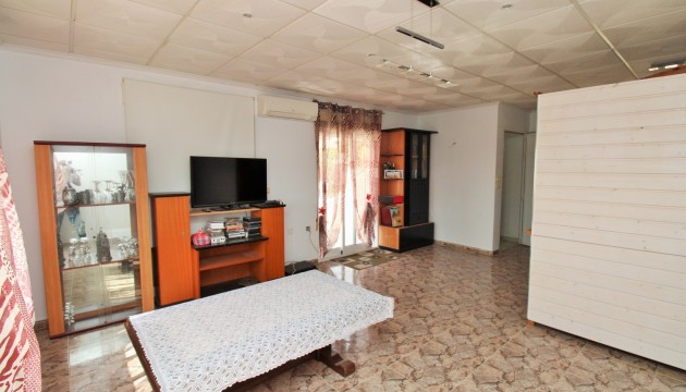 Resale - Commercial - Orihuela Costa - Villamartín