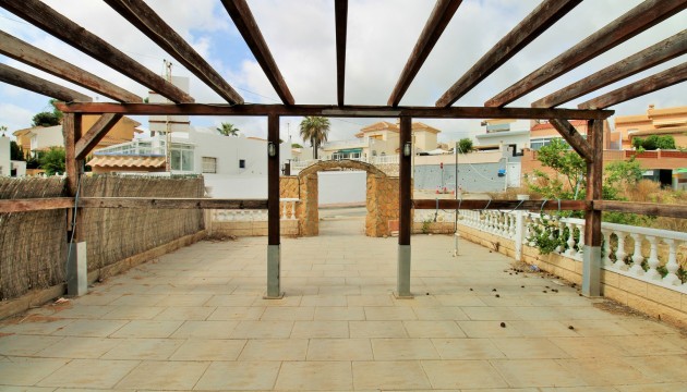 Resale - Commercial - Orihuela Costa - Villamartín